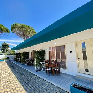 Сasa de vacaciones Holiday Cabins Vlore, Vlorë